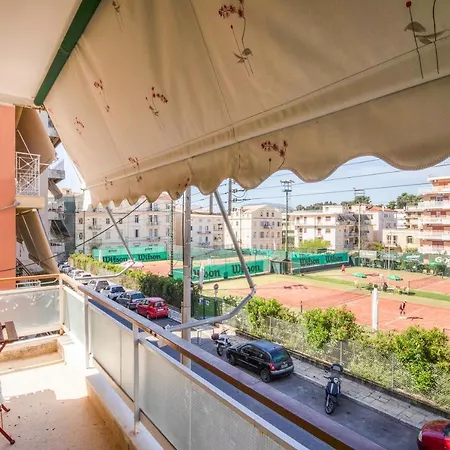 Lägenhet Bijoux Maison By Corfuescapes *